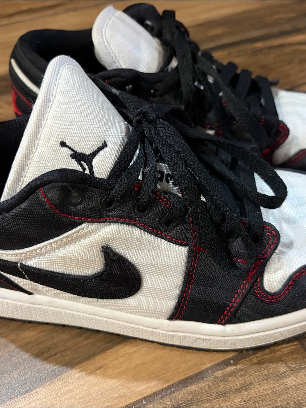 Nike Air Jordan 1 Low SE Utility White Black Red DD9337 106 - SIZE 8.5 Women’s